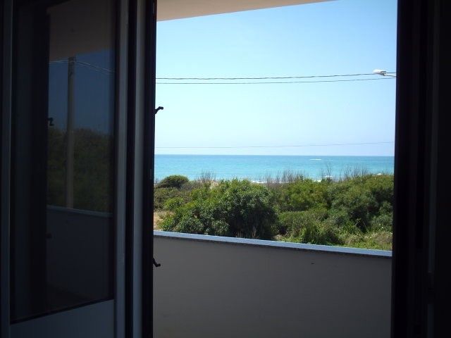 foto 10 Alquiler vacacional entre particulares Lido Marini appartement Apulia Lecce (provincia de) Vistas desde el alojamiento