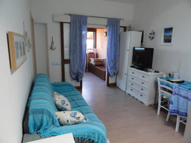 foto 3 Alquiler vacacional entre particulares Stintino appartement Cerdea Sassari (provincia de) Sala de estar