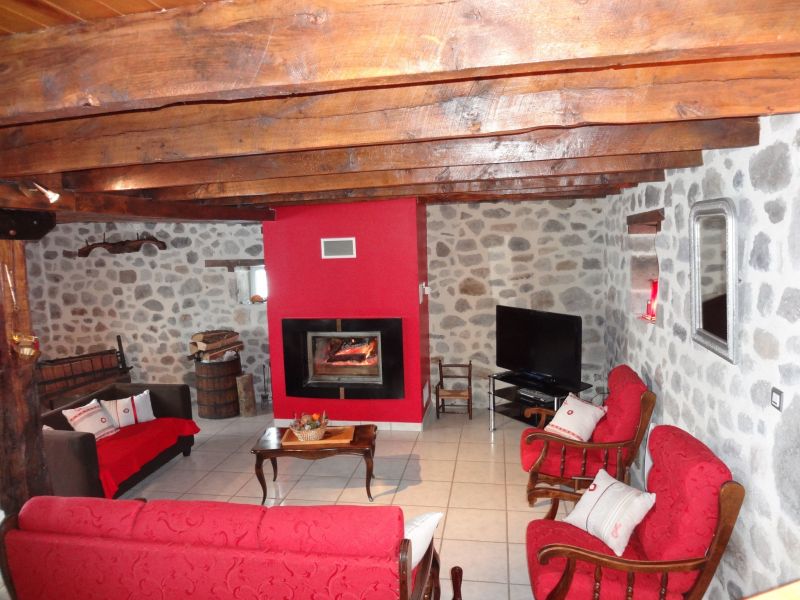 foto 7 Alquiler vacacional entre particulares Vic-sur-Cre gite Auvernia Cantal Saln