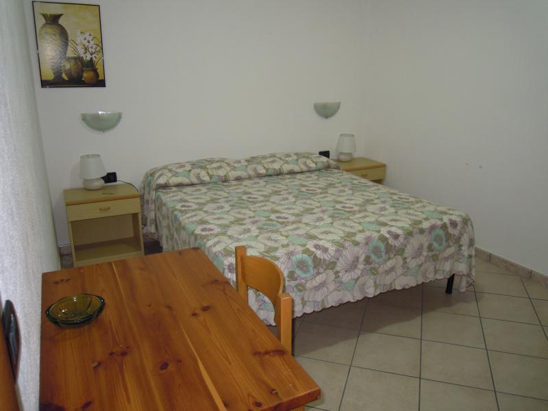 foto 13 Alquiler vacacional entre particulares Porto Ottiolu appartement Cerdea Olbia Tempio (provincia de) dormitorio 1