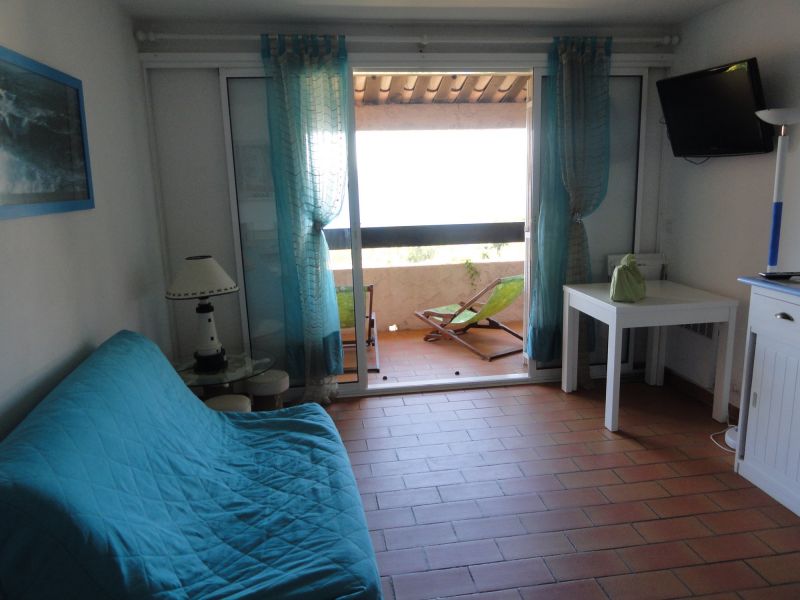 foto 2 Alquiler vacacional entre particulares Bandol appartement Provenza-Alpes-Costa Azul Var Sala de estar