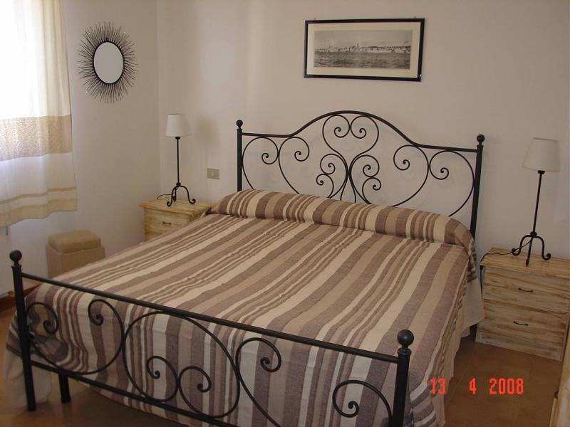 foto 7 Alquiler vacacional entre particulares Alghero appartement Cerdea Sassari (provincia de) dormitorio