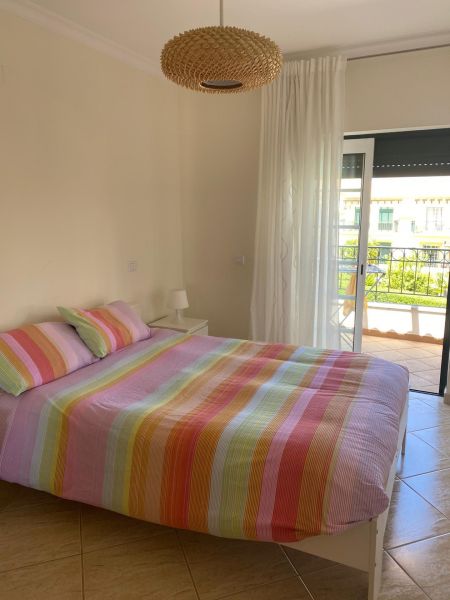 foto 7 Alquiler vacacional entre particulares Albufeira villa Algarve  dormitorio 1