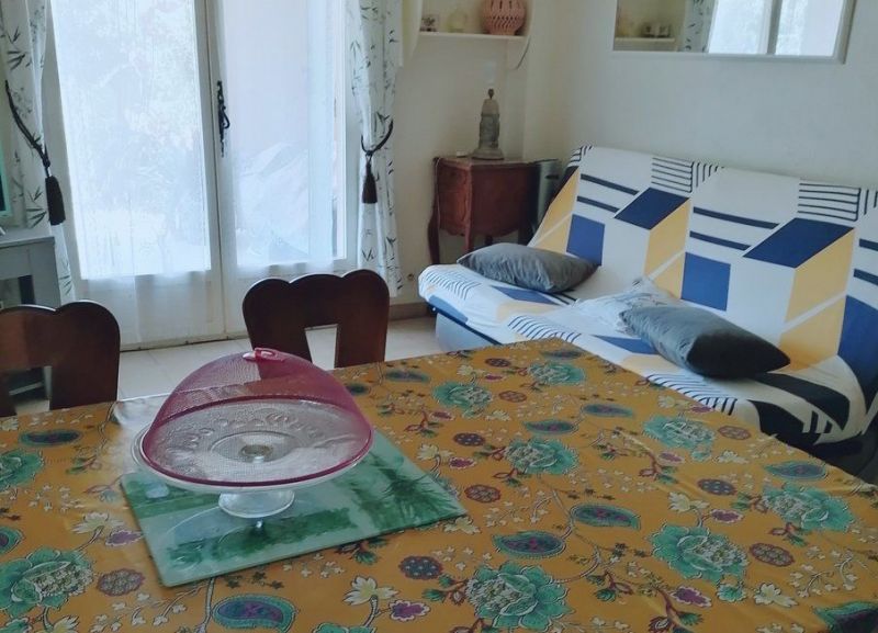 foto 2 Alquiler vacacional entre particulares Frjus appartement Provenza-Alpes-Costa Azul Var Sala de estar