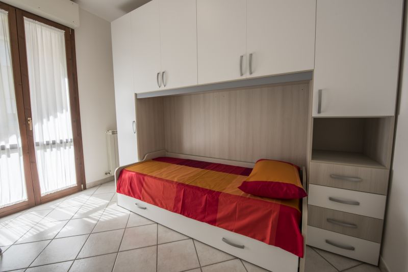 foto 17 Alquiler vacacional entre particulares Marotta appartement Marcas Pesaro Urbino (provincia de) dormitorio 2