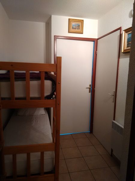 foto 8 Alquiler vacacional entre particulares Risoul 1850 appartement Provenza-Alpes-Costa Azul Altos Alpes Dormitorio abierto