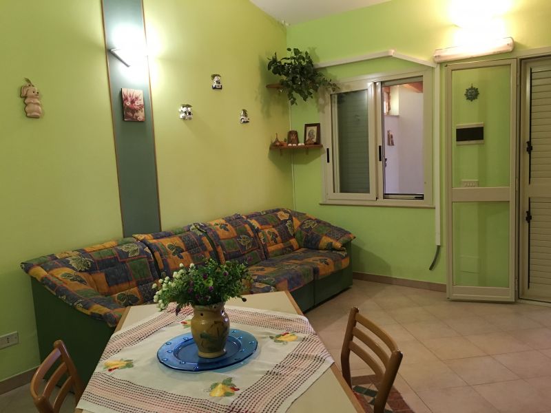 foto 11 Alquiler vacacional entre particulares Avola villa Sicilia Siracusa (provincia de) Sala de estar