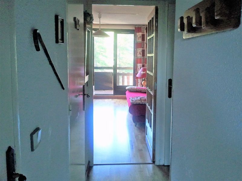 foto 10 Alquiler vacacional entre particulares Risoul 1850 appartement Provenza-Alpes-Costa Azul Altos Alpes Pasillo