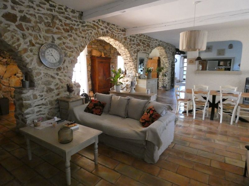 foto 17 Alquiler vacacional entre particulares Le Thoronet maison Provenza-Alpes-Costa Azul Var Sala de estar