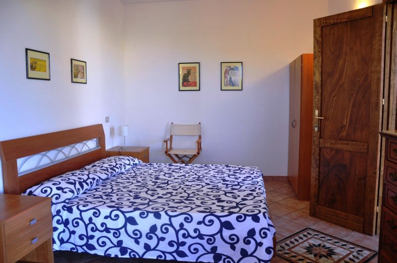 foto 4 Alquiler vacacional entre particulares Castelsardo appartement Cerdea Sassari (provincia de) dormitorio 1