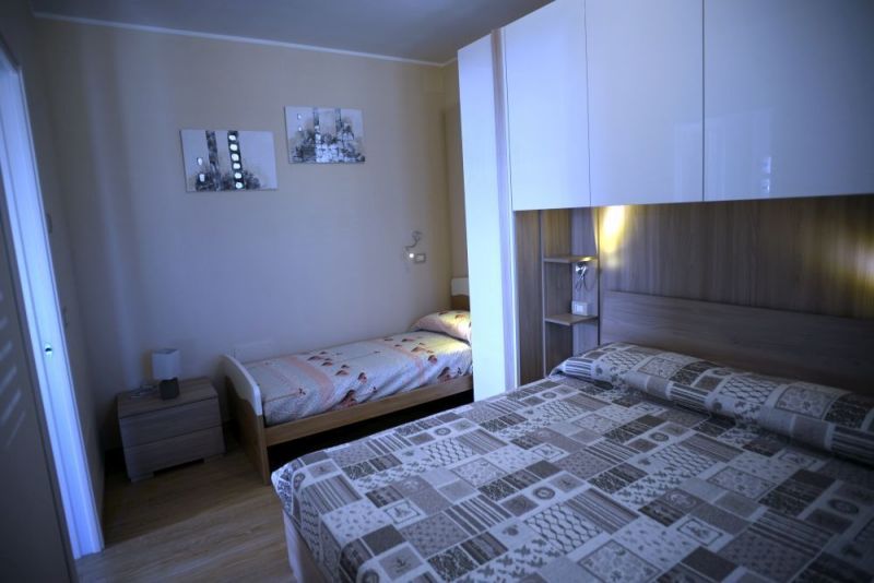 foto 2 Alquiler vacacional entre particulares Riccione appartement Emilia-Romaa Rmini (provincia de) dormitorio