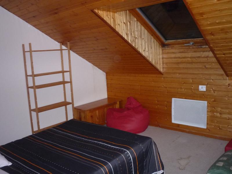 foto 15 Alquiler vacacional entre particulares La joue du Loup appartement Provenza-Alpes-Costa Azul Altos Alpes dormitorio 3