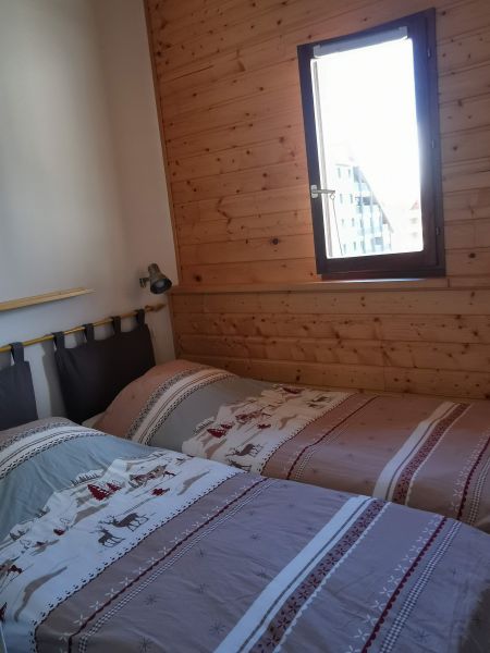 foto 12 Alquiler vacacional entre particulares La joue du Loup appartement Provenza-Alpes-Costa Azul Altos Alpes dormitorio 2