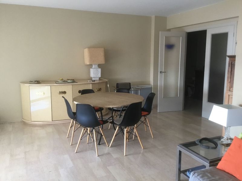 foto 5 Alquiler vacacional entre particulares Cannes appartement Provenza-Alpes-Costa Azul Alpes Martimos Sala de estar