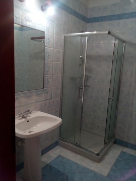 foto 12 Alquiler vacacional entre particulares Dolcedo appartement Liguria Imperia (provincia de) cuarto de bao