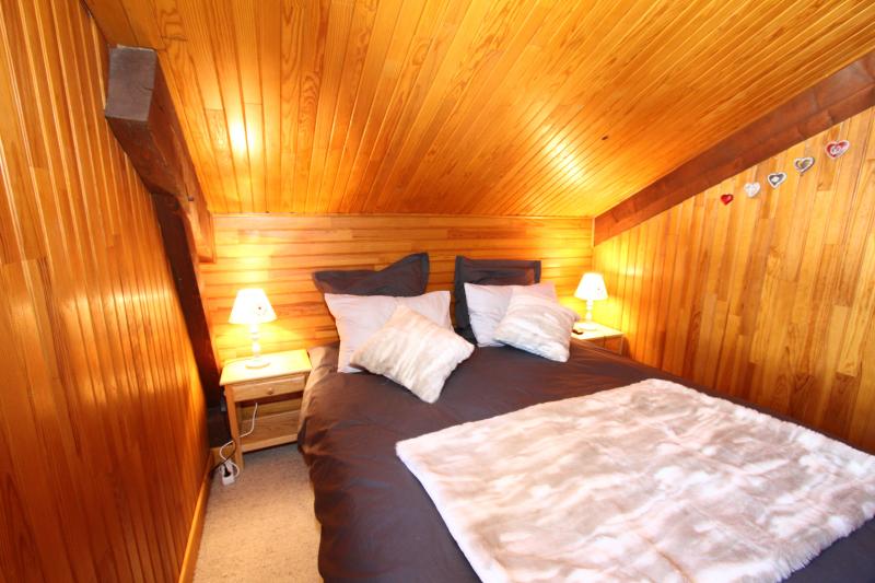 foto 5 Alquiler vacacional entre particulares Vars chalet Provenza-Alpes-Costa Azul Altos Alpes dormitorio 1