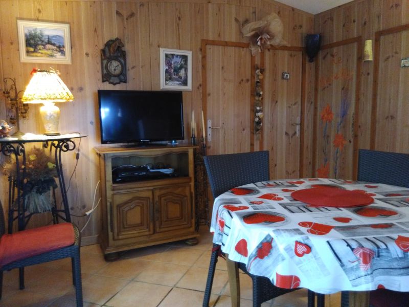 foto 17 Alquiler vacacional entre particulares Le Castellet bungalow Provenza-Alpes-Costa Azul Var Sala de estar