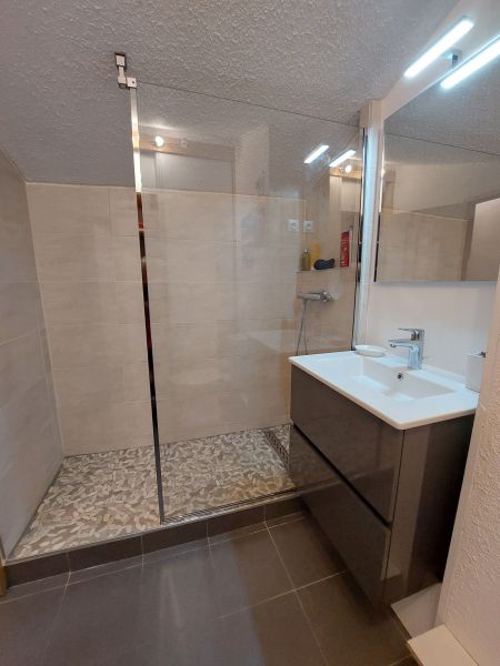 foto 4 Alquiler vacacional entre particulares Valmorel appartement   cuarto de bao