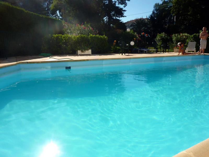 foto 8 Alquiler vacacional entre particulares Cannes appartement Provenza-Alpes-Costa Azul Alpes Martimos Piscina