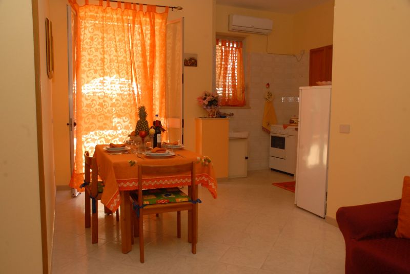 foto 5 Alquiler vacacional entre particulares Balestrate appartement Sicilia Palermo (provincia de) Comedor