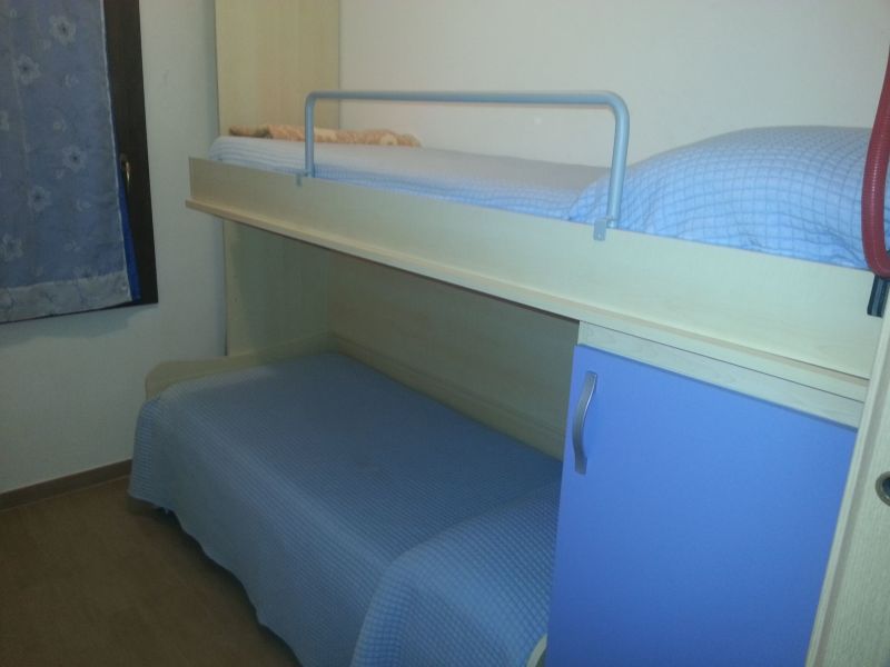 foto 6 Alquiler vacacional entre particulares Stintino appartement Cerdea Sassari (provincia de) dormitorio 2