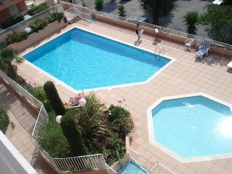 foto 10 Alquiler vacacional entre particulares Roquebrune Cap Martin appartement Provenza-Alpes-Costa Azul Alpes Martimos Piscina