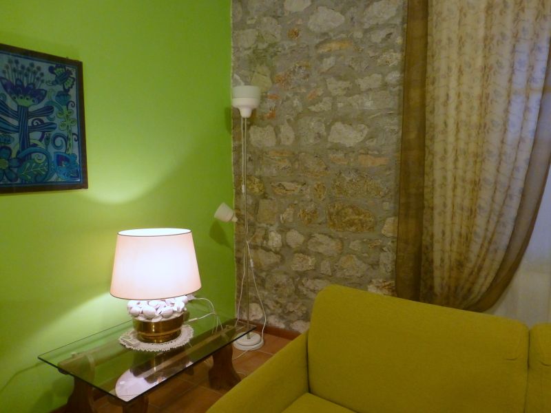 foto 8 Alquiler vacacional entre particulares Maratea appartement Basilicata Potenza (provincia de) Sala de estar