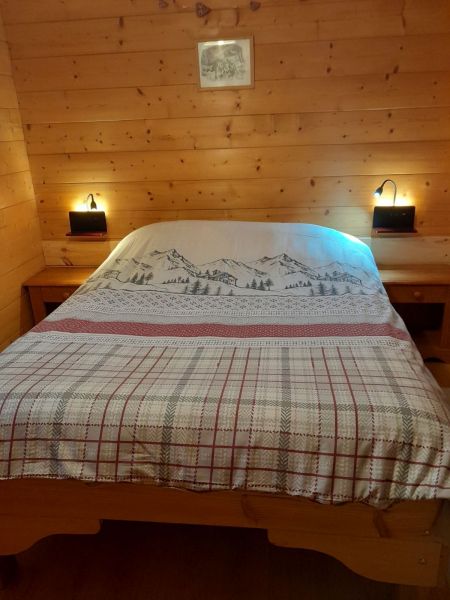 foto 9 Alquiler vacacional entre particulares Les Orres chalet Provenza-Alpes-Costa Azul Altos Alpes dormitorio