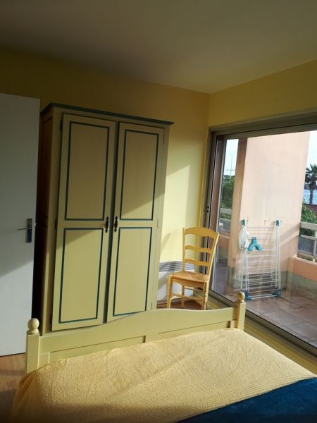 foto 9 Alquiler vacacional entre particulares Sanary-sur-Mer appartement Provenza-Alpes-Costa Azul Var dormitorio 1