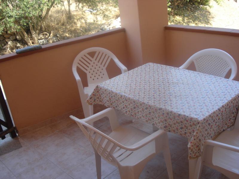 foto 4 Alquiler vacacional entre particulares Isola Rossa appartement Cerdea Olbia Tempio (provincia de) Terraza