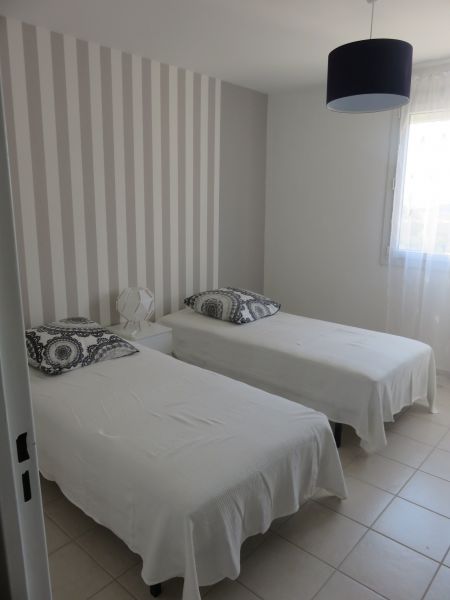 foto 9 Alquiler vacacional entre particulares Le Lavandou appartement Provenza-Alpes-Costa Azul Var dormitorio 2