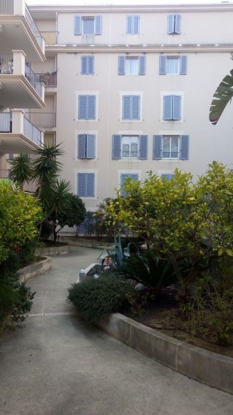 foto 18 Alquiler vacacional entre particulares Hyres appartement Provenza-Alpes-Costa Azul Var Vistas desde el alojamiento