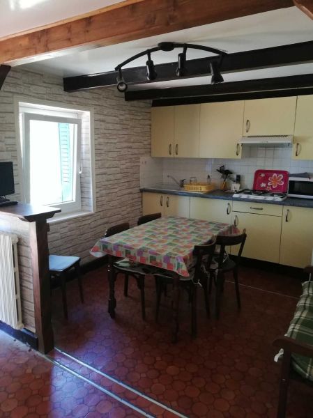 foto 4 Alquiler vacacional entre particulares La Tour d'Auvergne appartement Auvernia Puy-de-Dme Cocina independiente