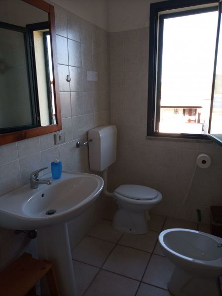 foto 10 Alquiler vacacional entre particulares Budoni appartement Cerdea Olbia Tempio (provincia de) cuarto de bao