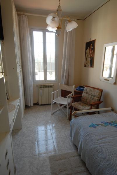foto 5 Alquiler vacacional entre particulares Taggia appartement Liguria Imperia (provincia de) dormitorio 2
