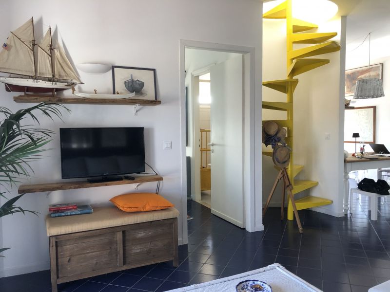 foto 4 Alquiler vacacional entre particulares Caorle appartement Vneto Venecia (provincia de) Sala de estar