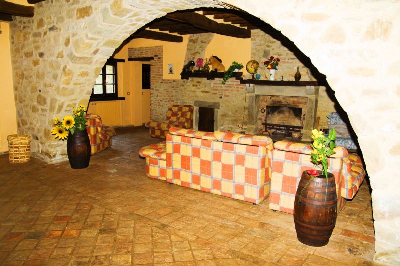foto 17 Alquiler vacacional entre particulares Cortona maison Toscana Arezzo (provincia de) Sala de estar
