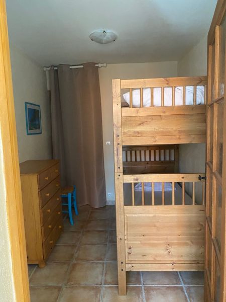 foto 6 Alquiler vacacional entre particulares Cogolin appartement Provenza-Alpes-Costa Azul Var dormitorio 2