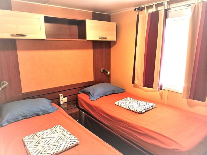 foto 5 Alquiler vacacional entre particulares Vias mobilhome Languedoc-Roselln Hrault dormitorio 2