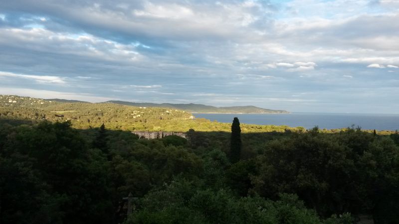 foto 15 Alquiler vacacional entre particulares Cavalaire-sur-Mer appartement Provenza-Alpes-Costa Azul Var Vistas desde la terraza