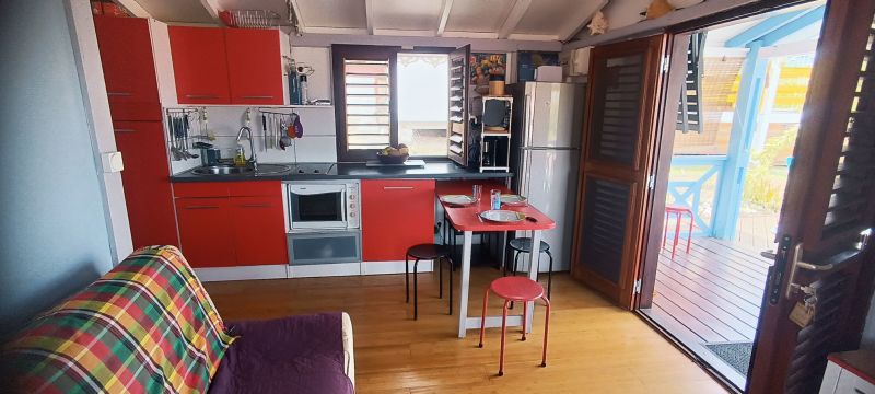 foto 4 Alquiler vacacional entre particulares Les Anses d'Arlet bungalow   Cocina americana