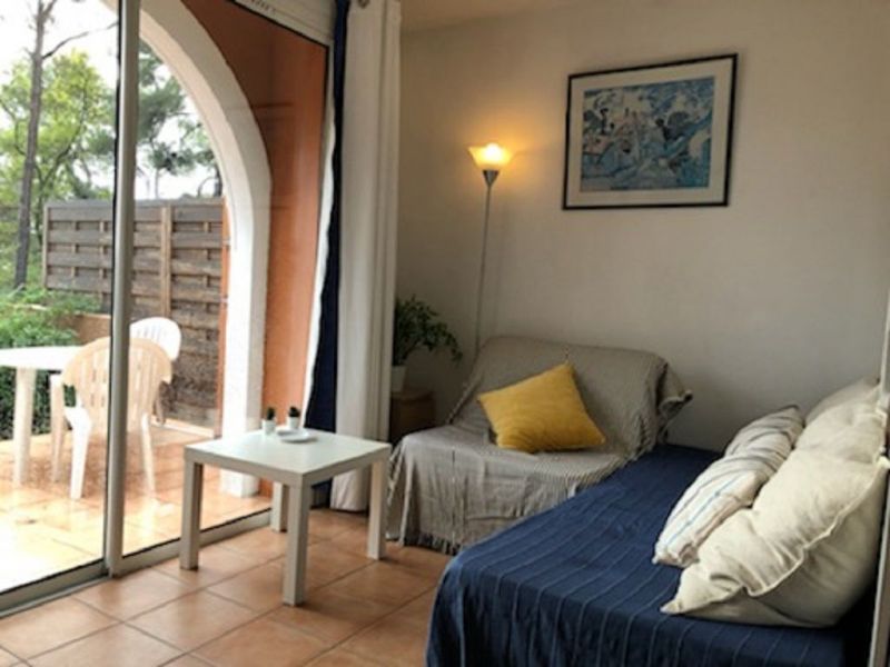 foto 1 Alquiler vacacional entre particulares Bandol appartement Provenza-Alpes-Costa Azul Var Sala de estar