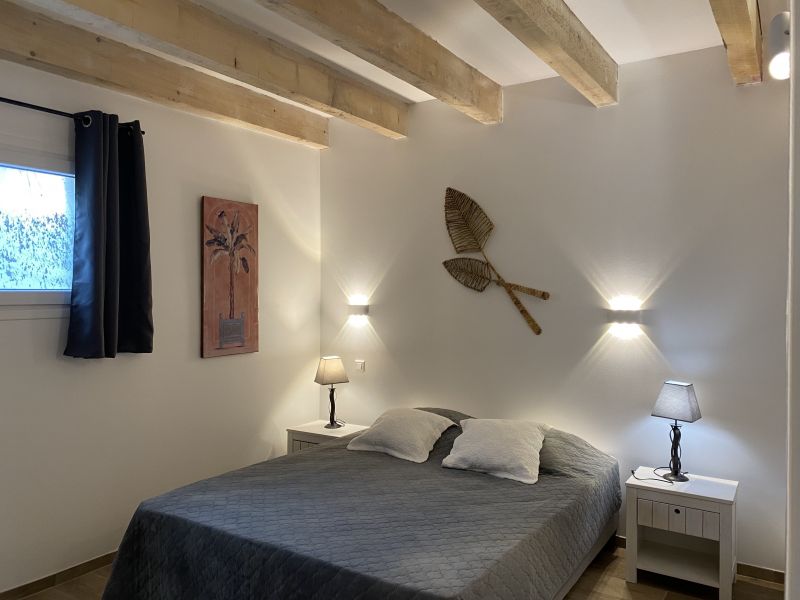 foto 5 Alquiler vacacional entre particulares Isle sur la Sorgue maison Provenza-Alpes-Costa Azul Vaucluse dormitorio 1