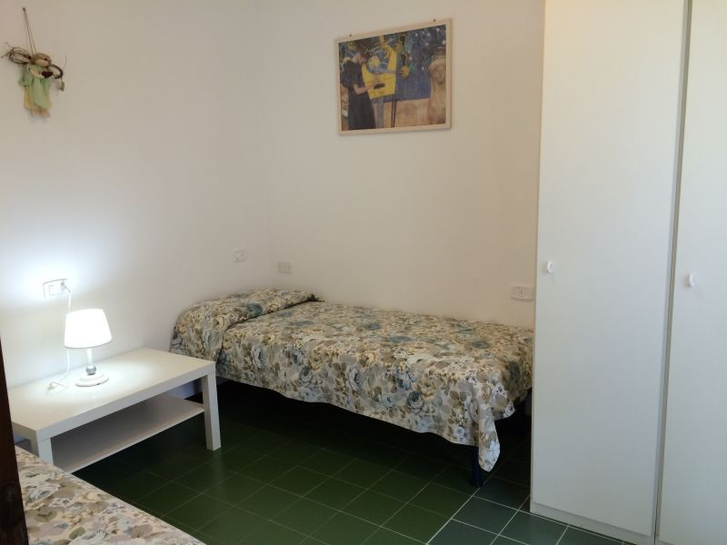 foto 17 Alquiler vacacional entre particulares Principina a Mare appartement Toscana Grosseto (provincia de) dormitorio 2