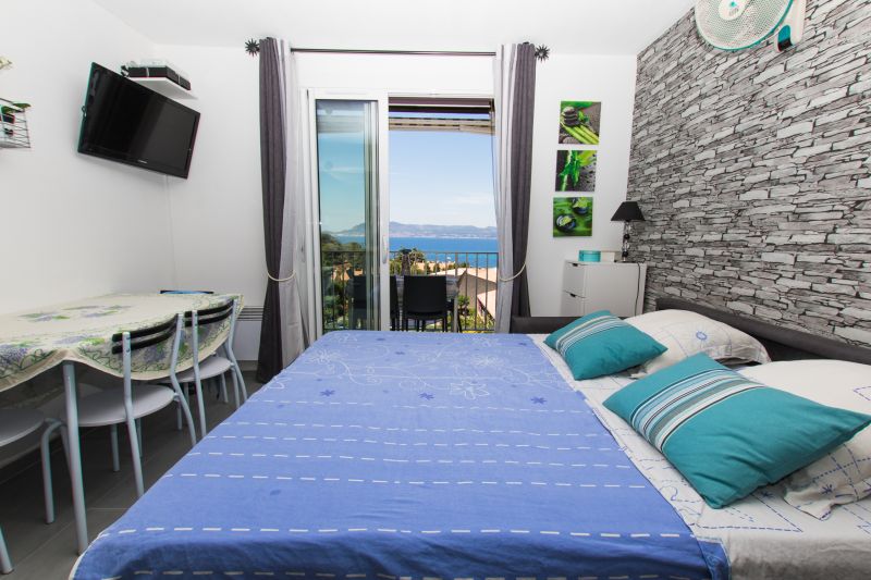 foto 4 Alquiler vacacional entre particulares Saint Cyr sur Mer studio Provenza-Alpes-Costa Azul Var dormitorio