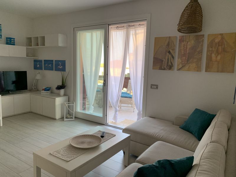 foto 7 Alquiler vacacional entre particulares Alghero appartement Cerdea Sassari (provincia de) Sala de estar