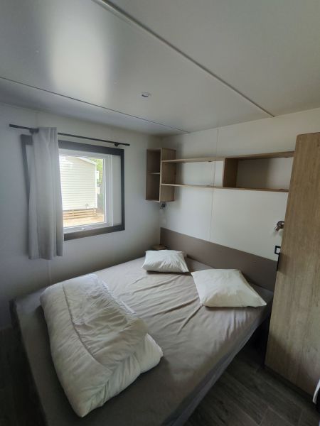 foto 9 Alquiler vacacional entre particulares Narbonne plage mobilhome Languedoc-Roselln Aude dormitorio 1