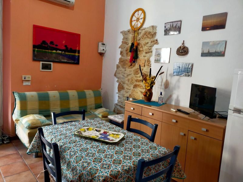 foto 5 Alquiler vacacional entre particulares Trappeto appartement Sicilia Palermo (provincia de) Sala de estar