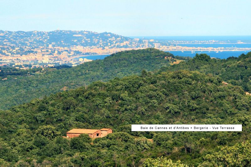 foto 0 Alquiler vacacional entre particulares Fayence villa Provenza-Alpes-Costa Azul Var Vistas desde la terraza