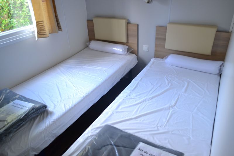 foto 3 Alquiler vacacional entre particulares Ivry-la-Bataille mobilhome Alta Normanda Eure dormitorio